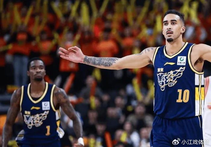 百家乐官方网站-数据对比，广东队外援贝兹利和特雷韦林-奎因谁更强？|NBA|三分球命中率|投篮|俄克拉荷马雷霆队|菲尼克斯太阳队_新浪体育_新浪新闻